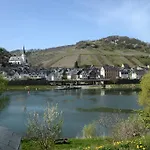 Weingut Rosenbaum