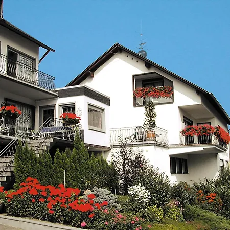 Homestay Weingut Rosenbaum *